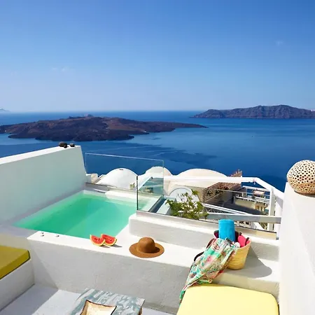 Central Cliff Suites